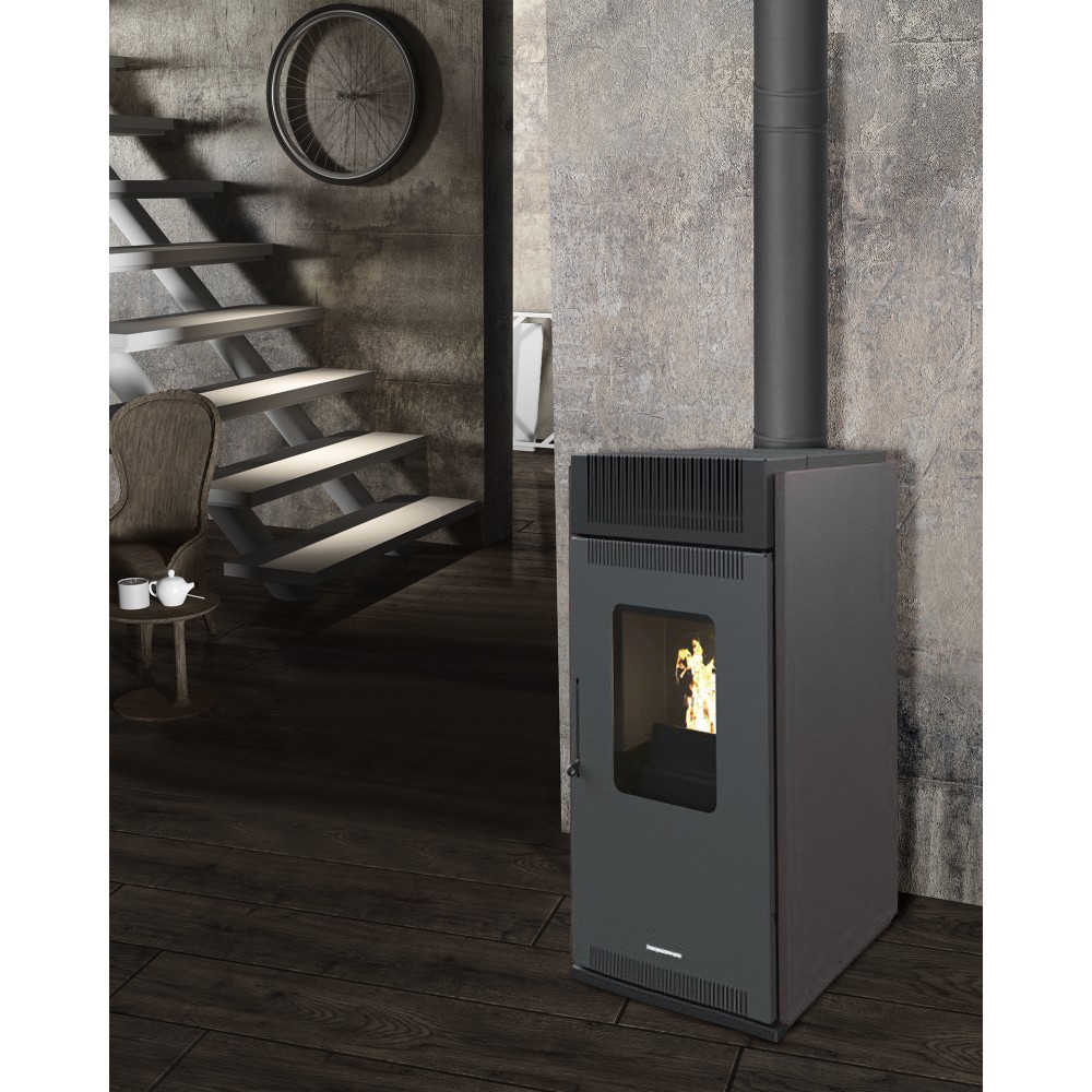 Пелетна камина Balkan Energy P10 Black, 10kW | Сухи пелетни камини | Пелетни камини |
